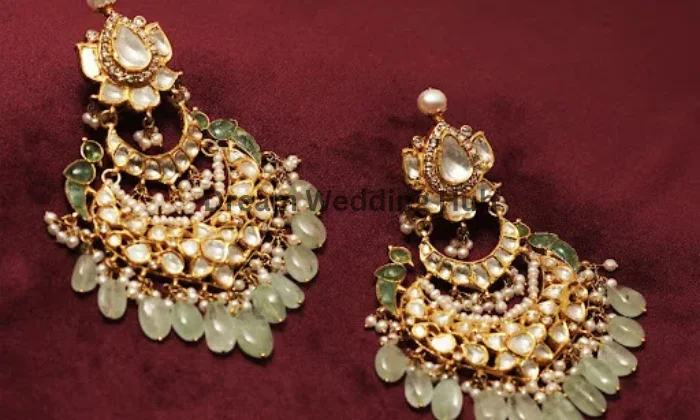 Zinzuwadia Jewellers C G Road